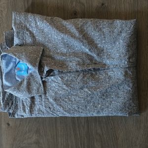 Men's Vluxe button down short sleeve shirt